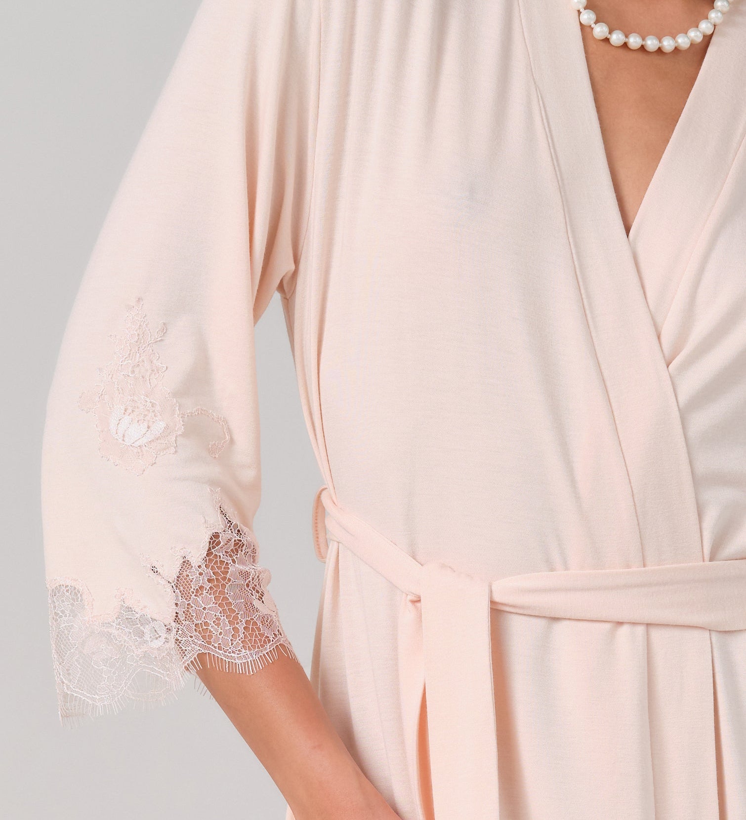 Which Shades of Pink to Choose in SS26 to Look Elegant Every Day?