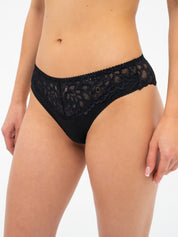 Brazilian 004 025 black