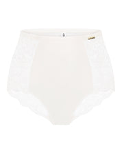 High-waisted Briefs 021 032 ivory