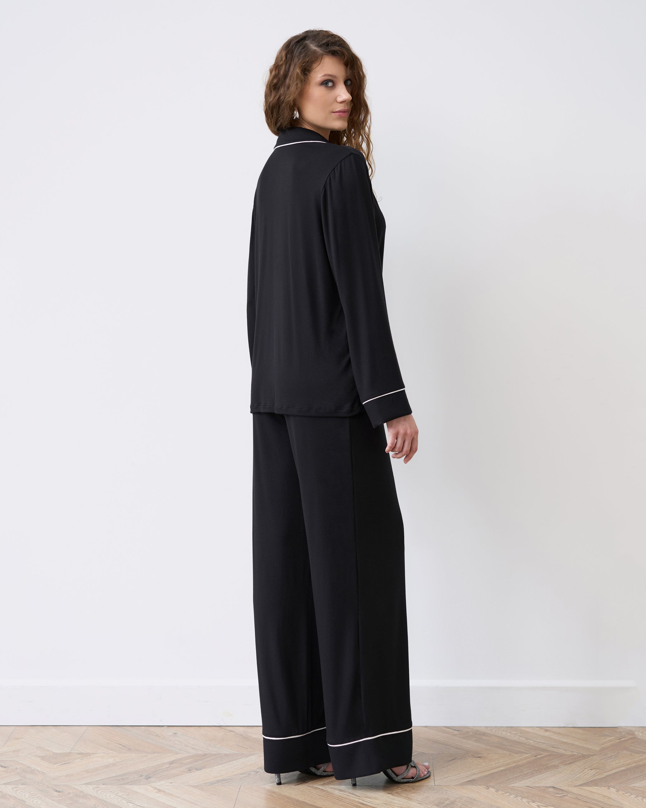 Bamboo button-up long sleeve Pajama set with pants 02116 black