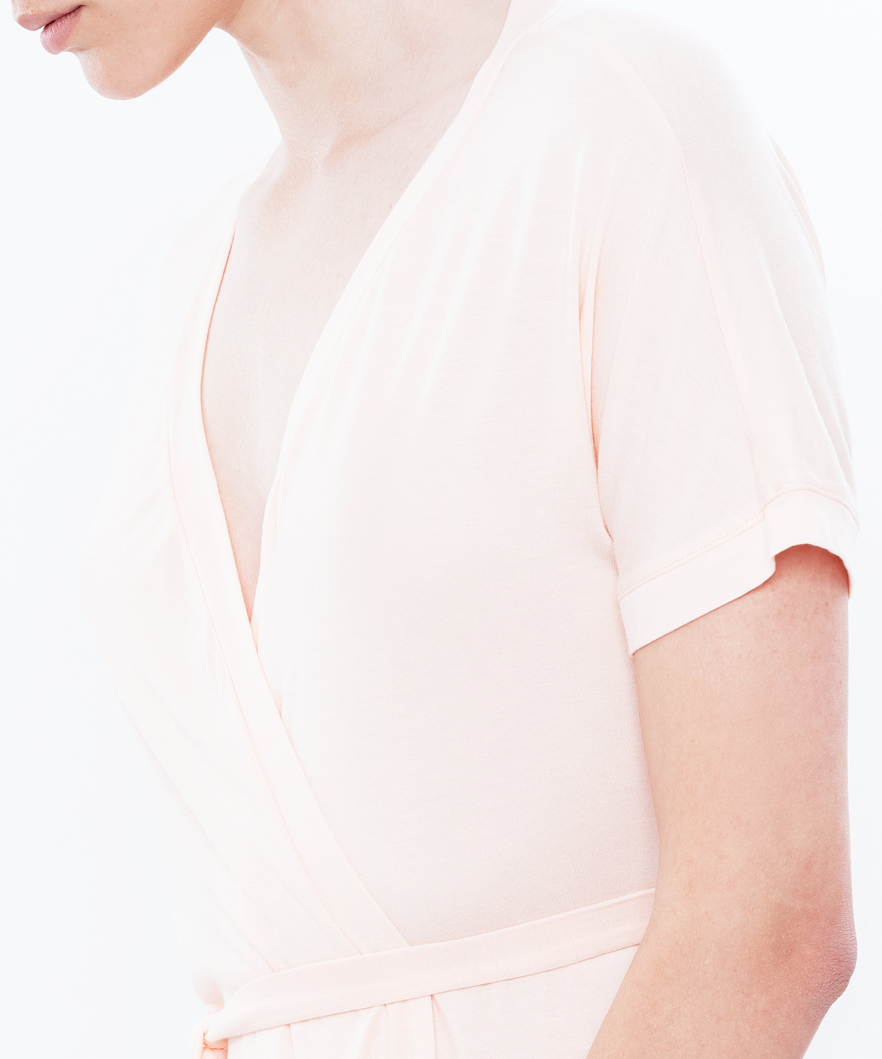 0240lightpeach_2.jpg