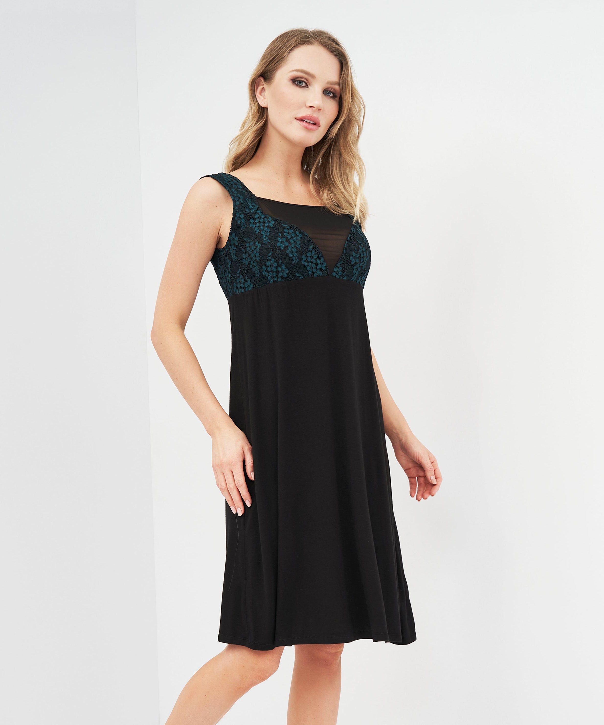 03142Black.jpg
