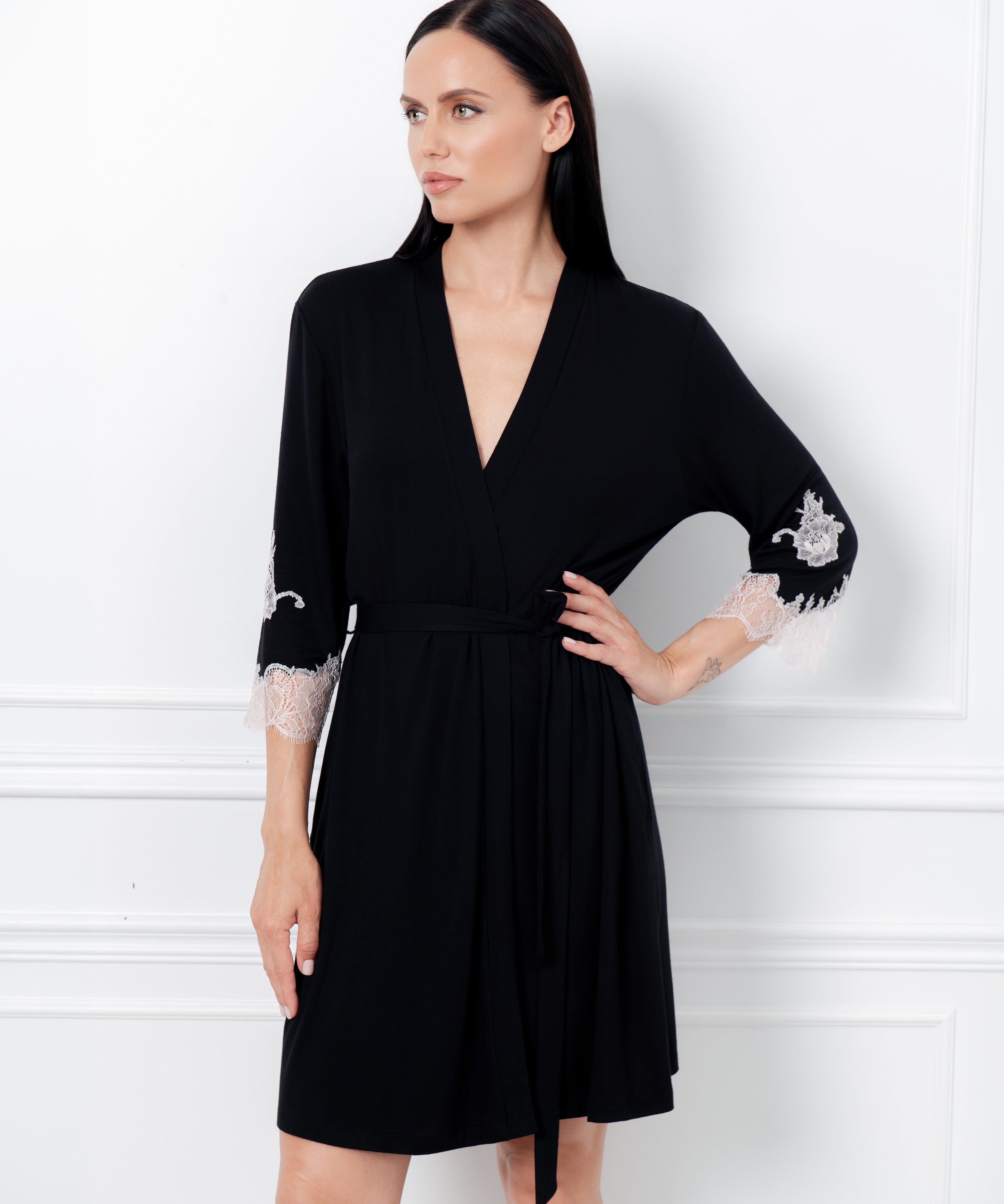 03161-Black_6.jpg