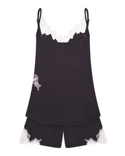 Effetto bamboo cami shorts set 03163 – women's sleepwear, smoke grey
Black lace-trimmed camisole and shorts set on a white background