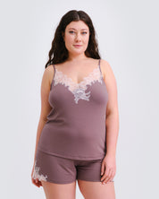 Effetto bamboo cami shorts set 03163 – women's sleepwear, taupe
Woman wearing a mauve lace-trimmed nightgown and shorts on a light gray background