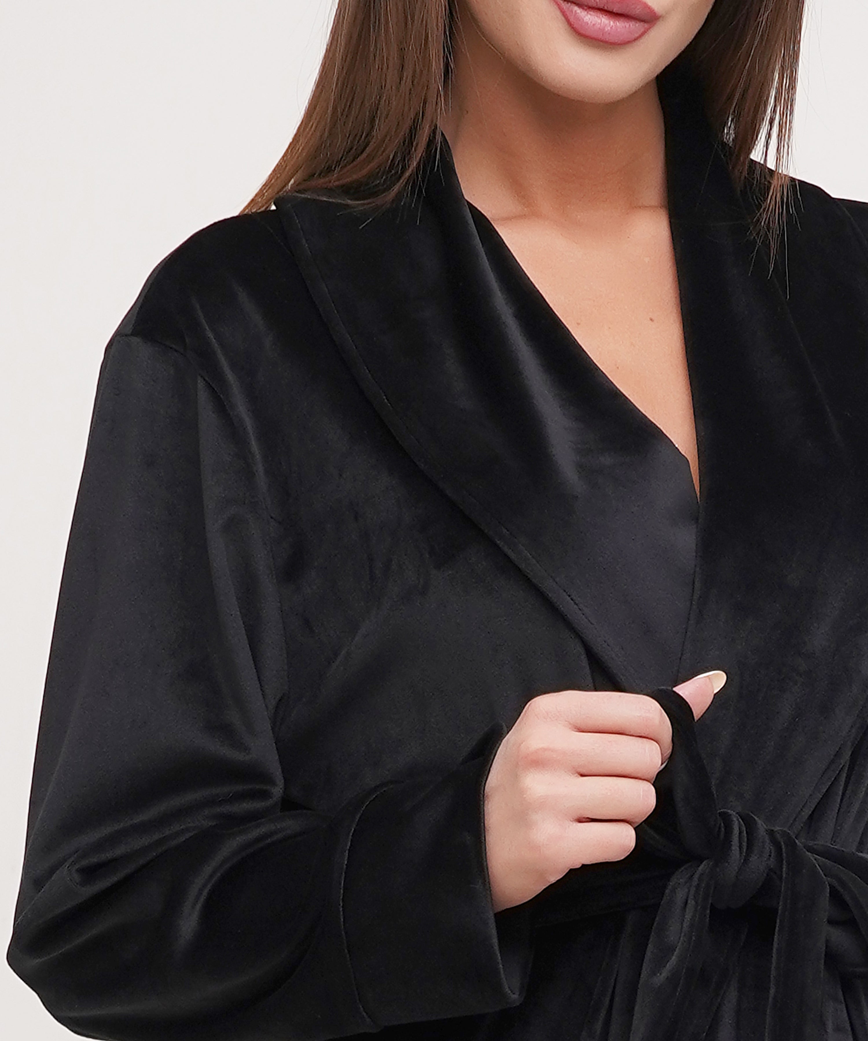 03207Black_2.jpg