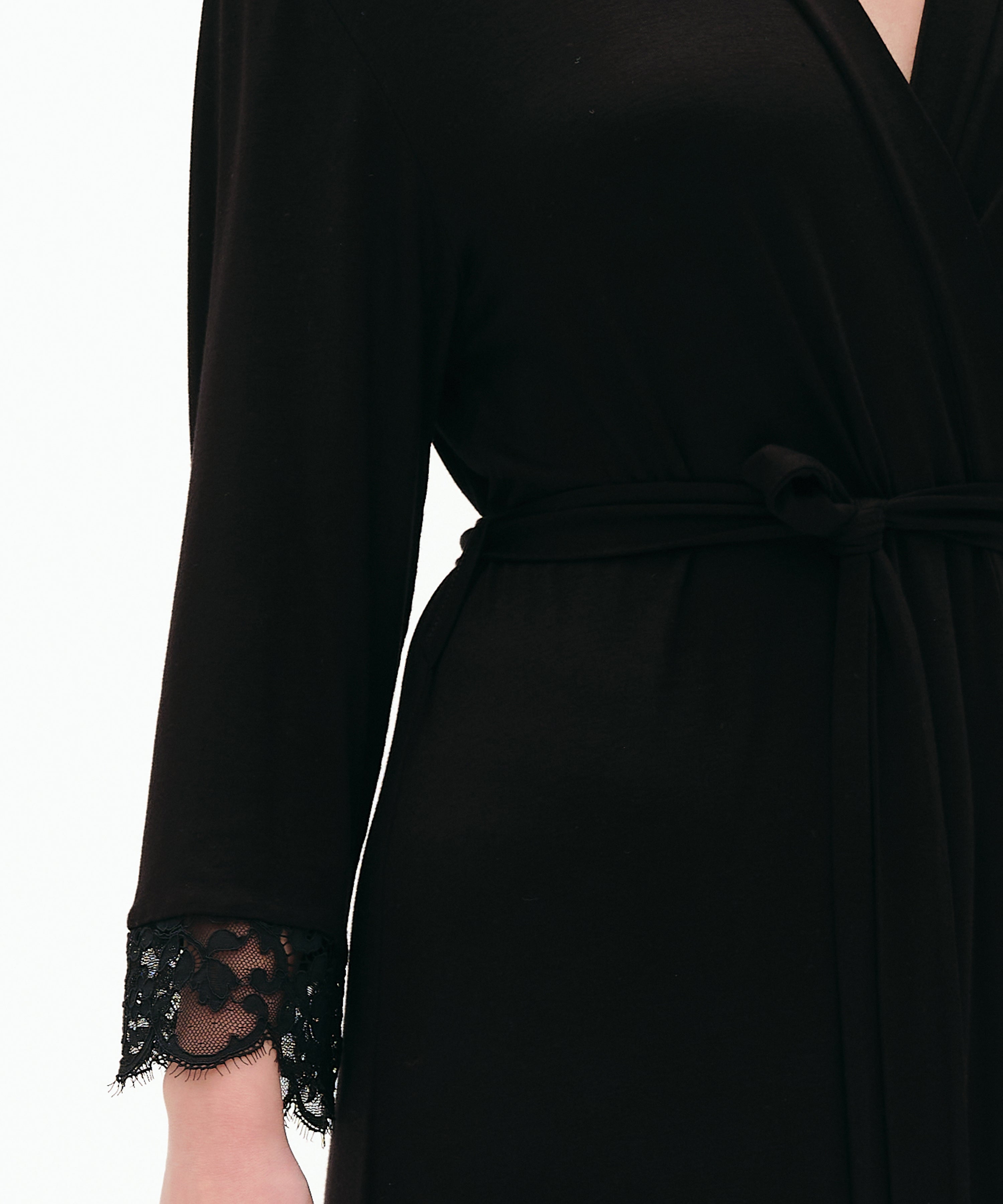 03309Black_2.jpg