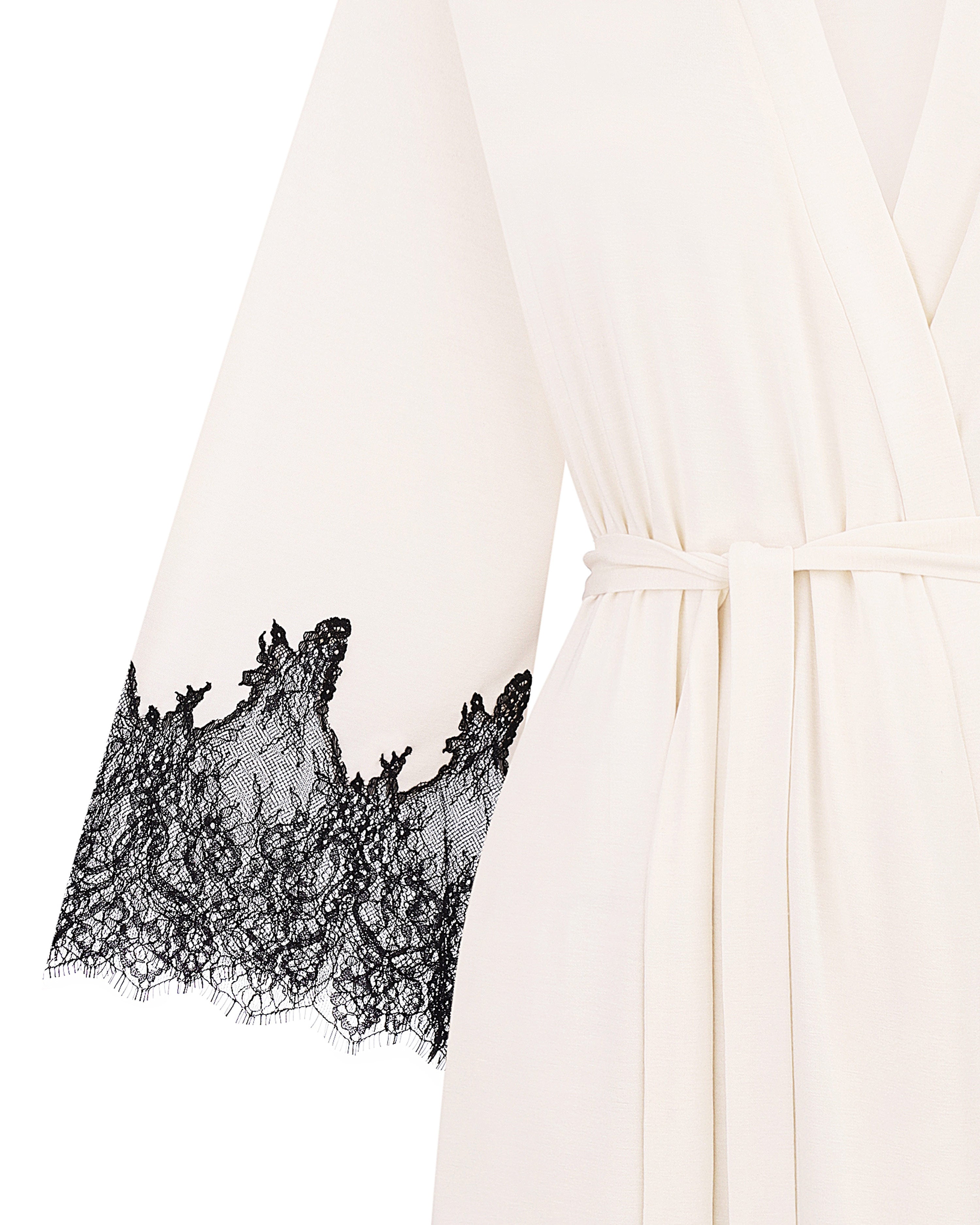 Bamboo 3/4 sleeve Robe 03332 ivory/black