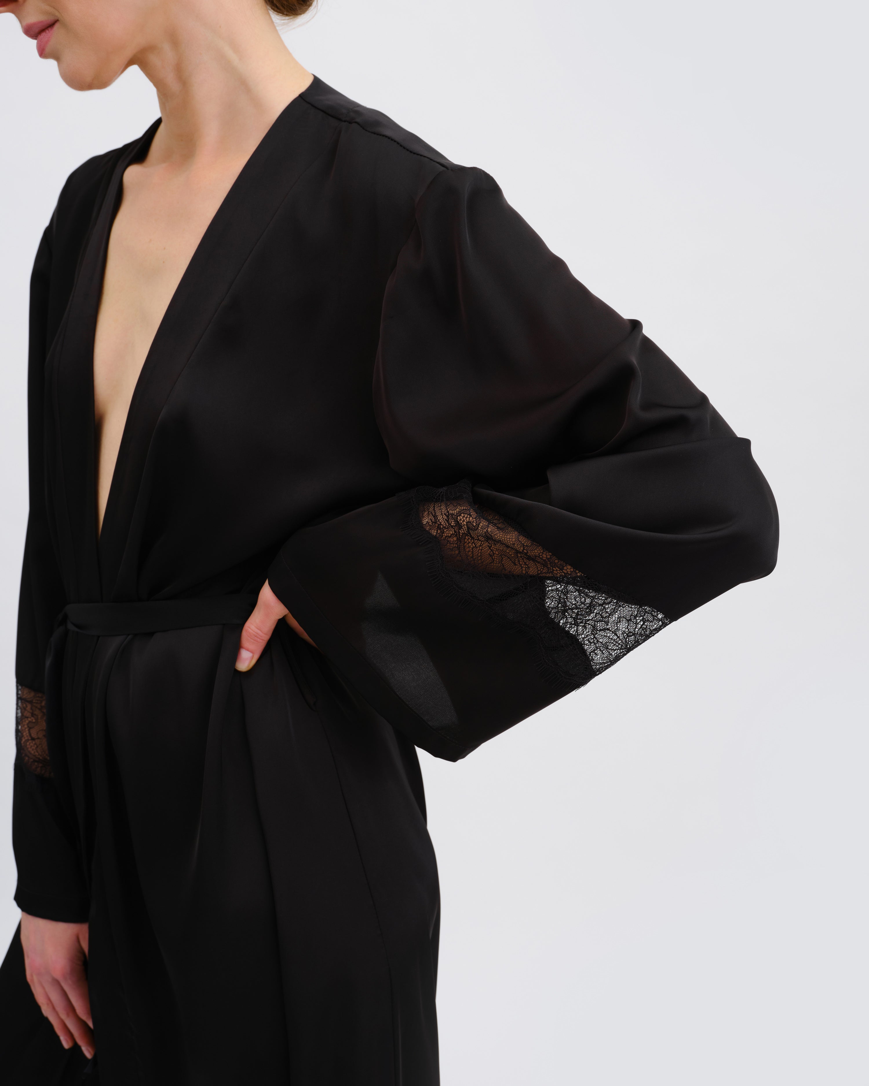 Silk Robe 04107SL black