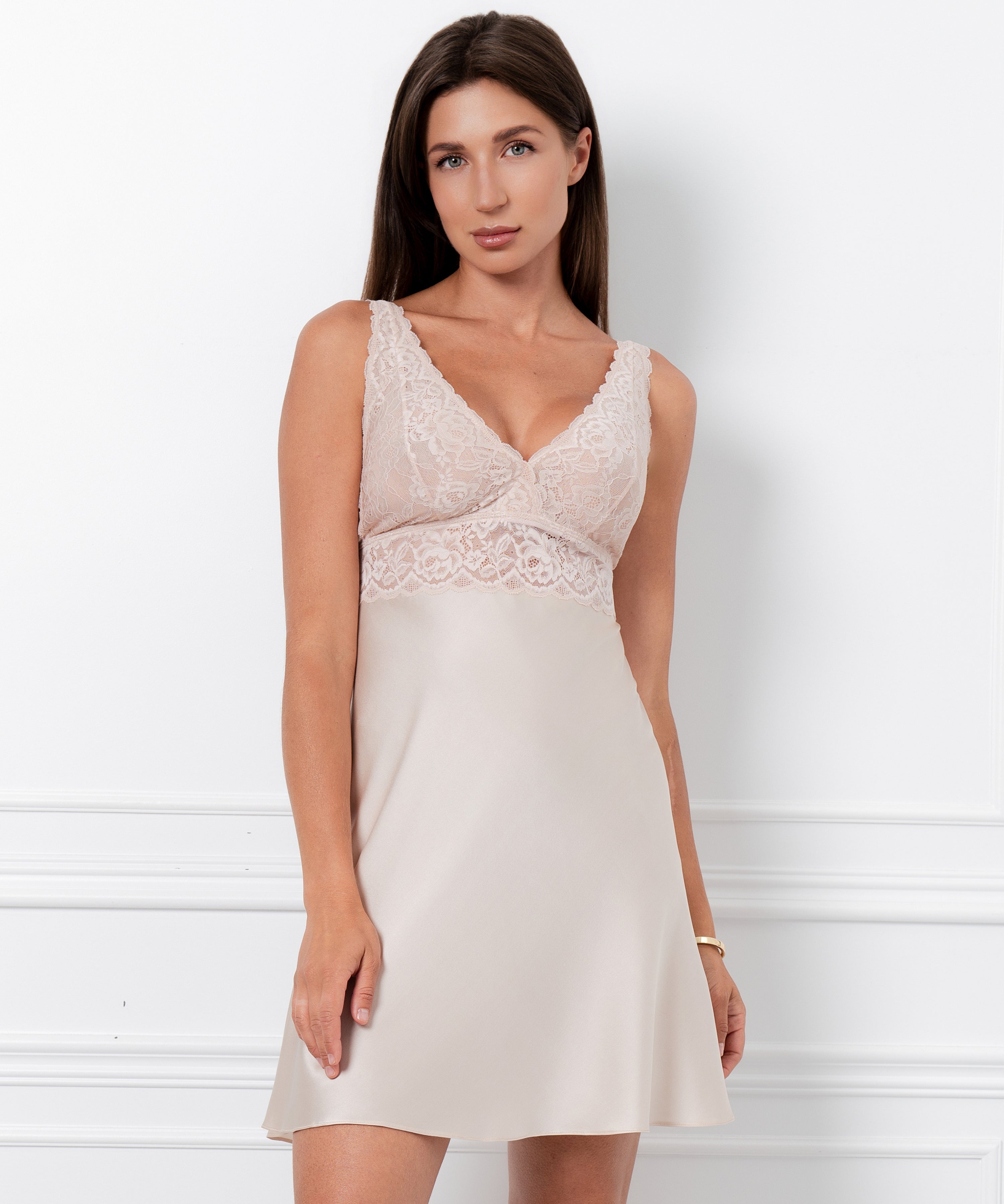 04132SL-champagne.jpg