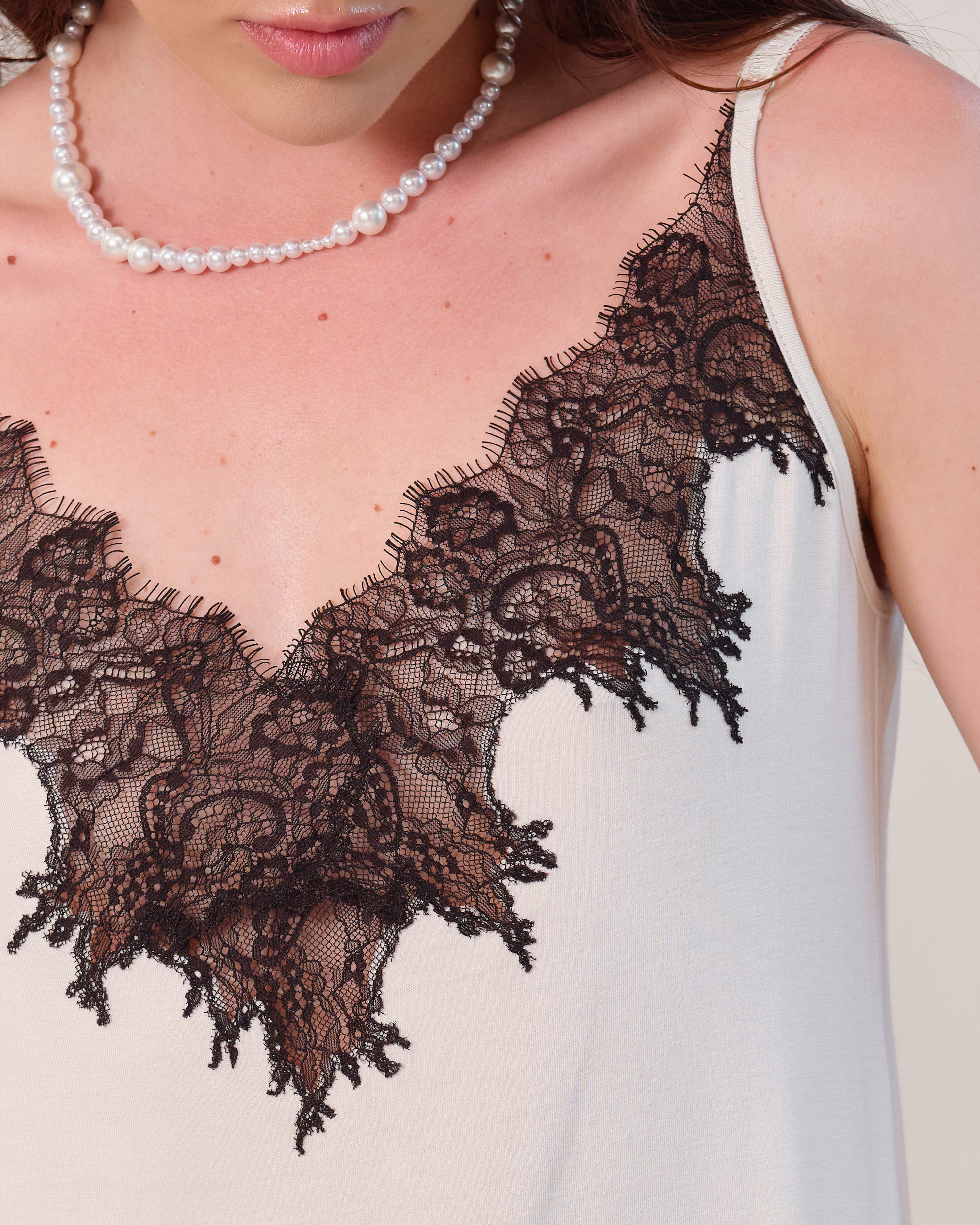 Bamboo Chemise spaghetti strap 03329 ivory/black