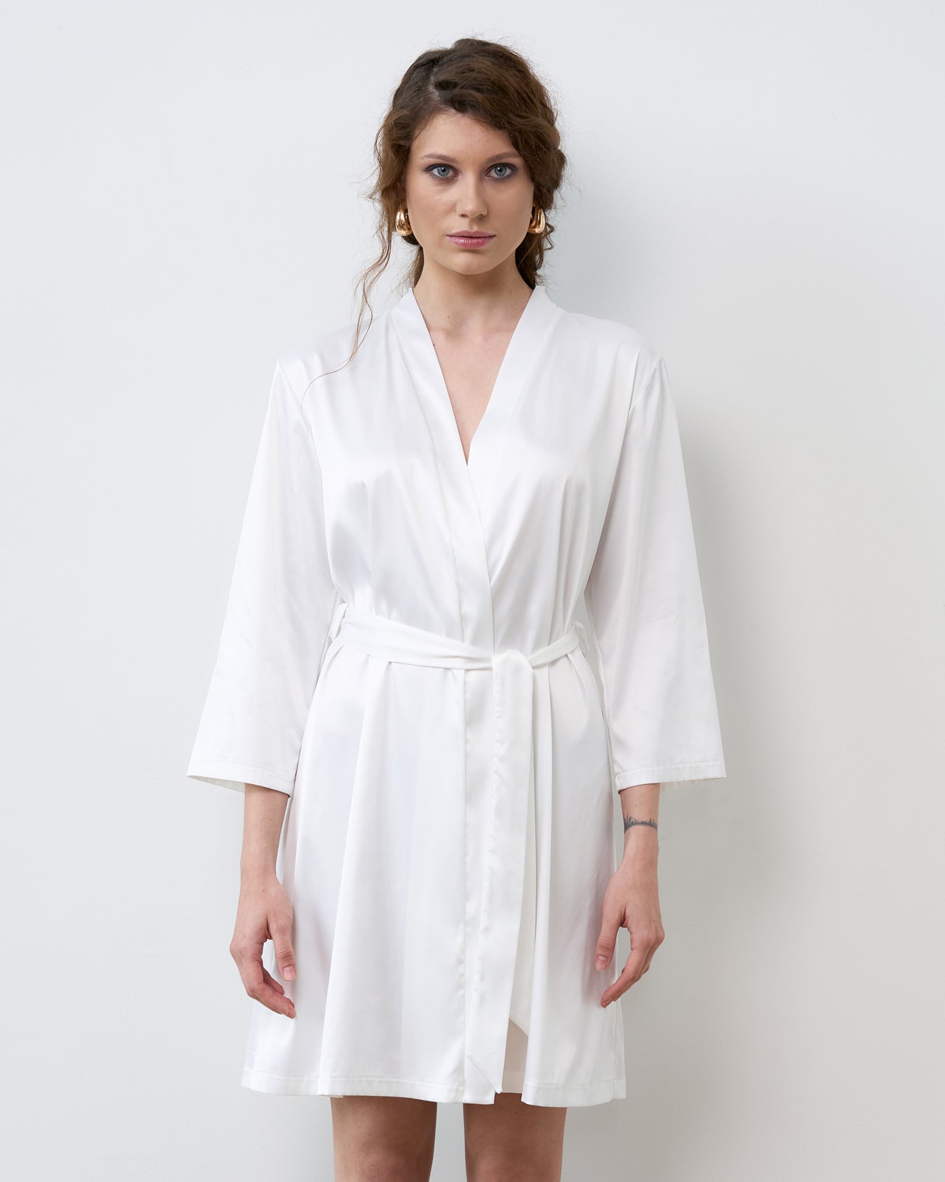 Satin 3/4 sleeve Robe S03200 white