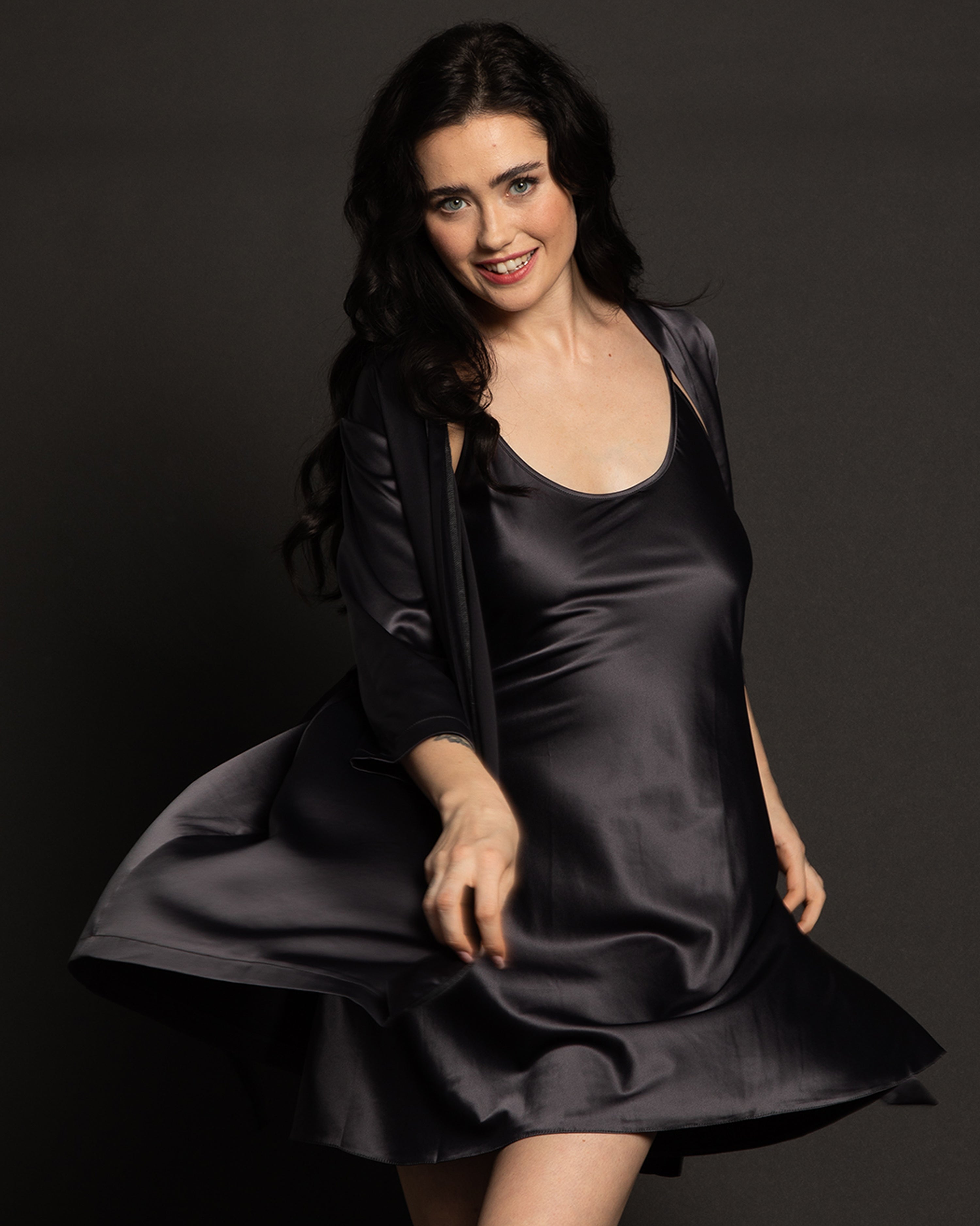 Satin 3/4 sleeve Robe S03200 grey