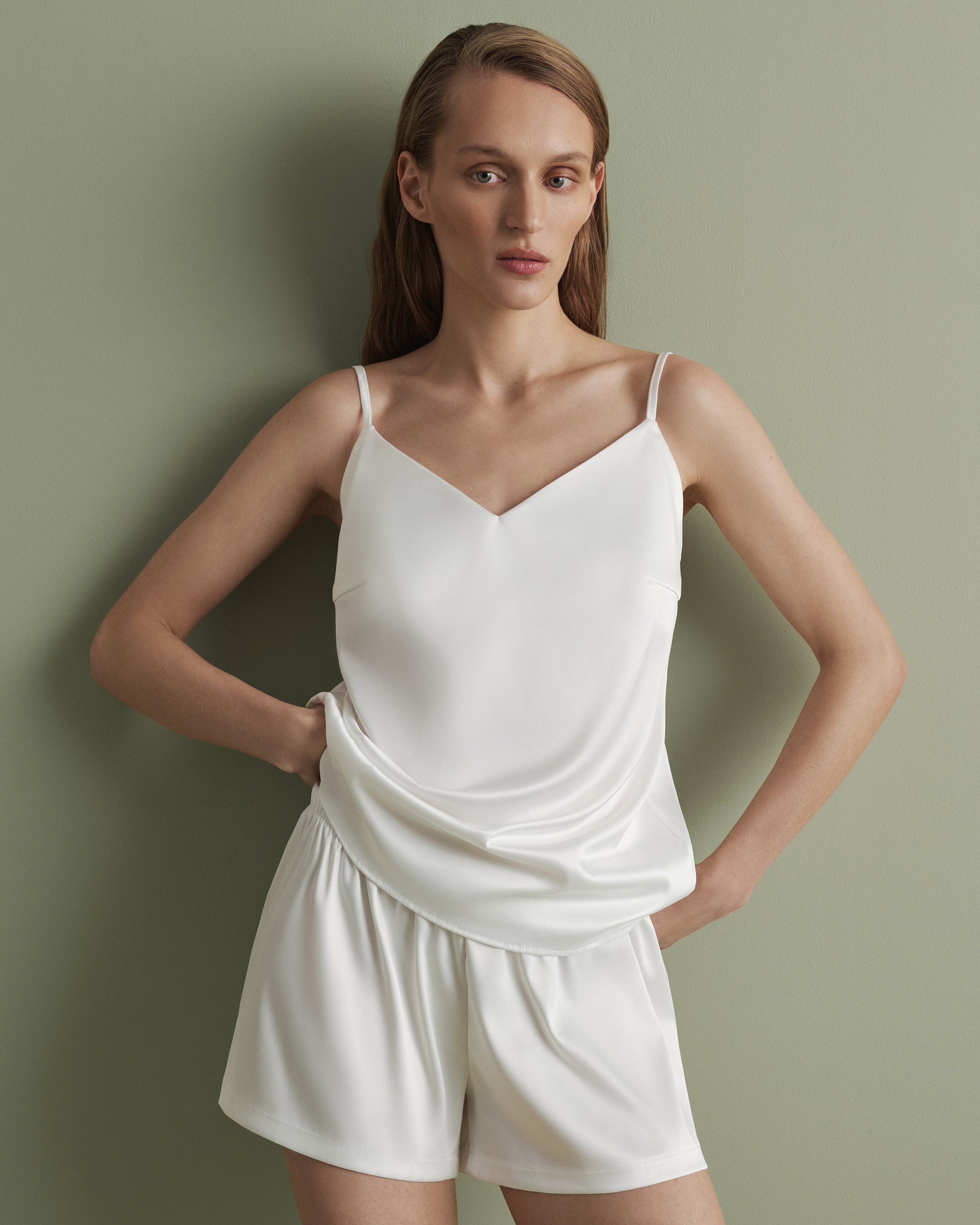 Satin cami shorts Set S03400 white