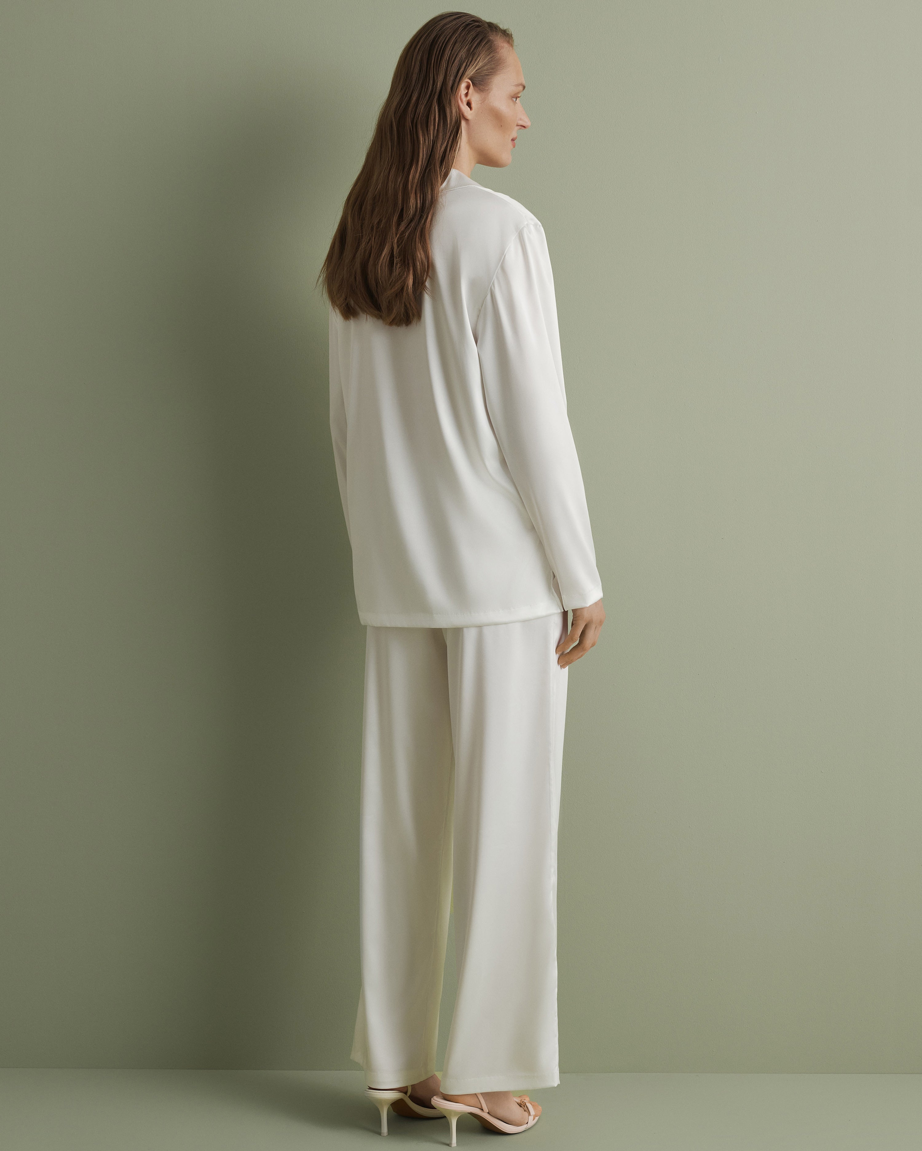 Satin button-up long sleeve Pajama set S03401 white