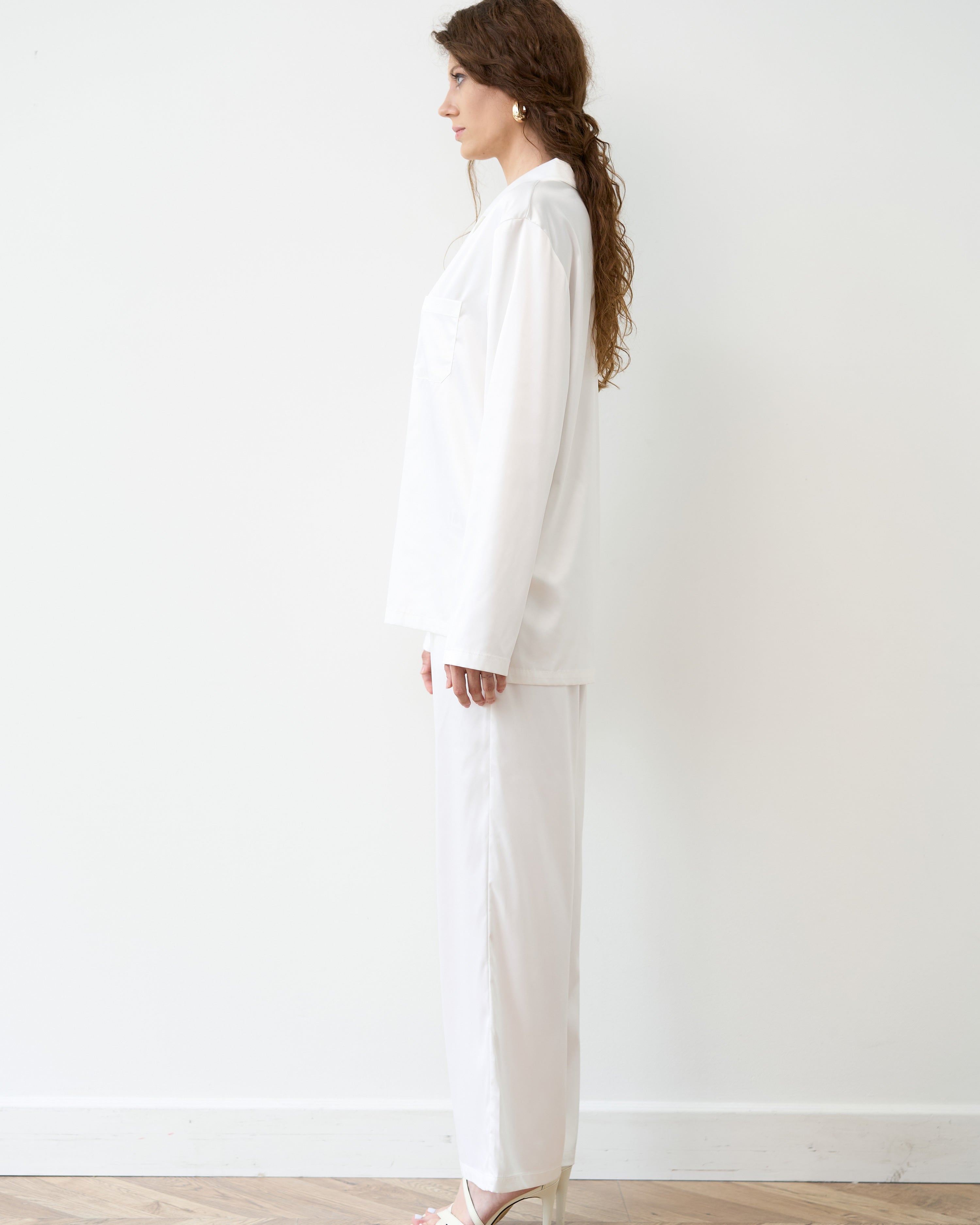 Satin button-up long sleeve Pajama set S03401 white