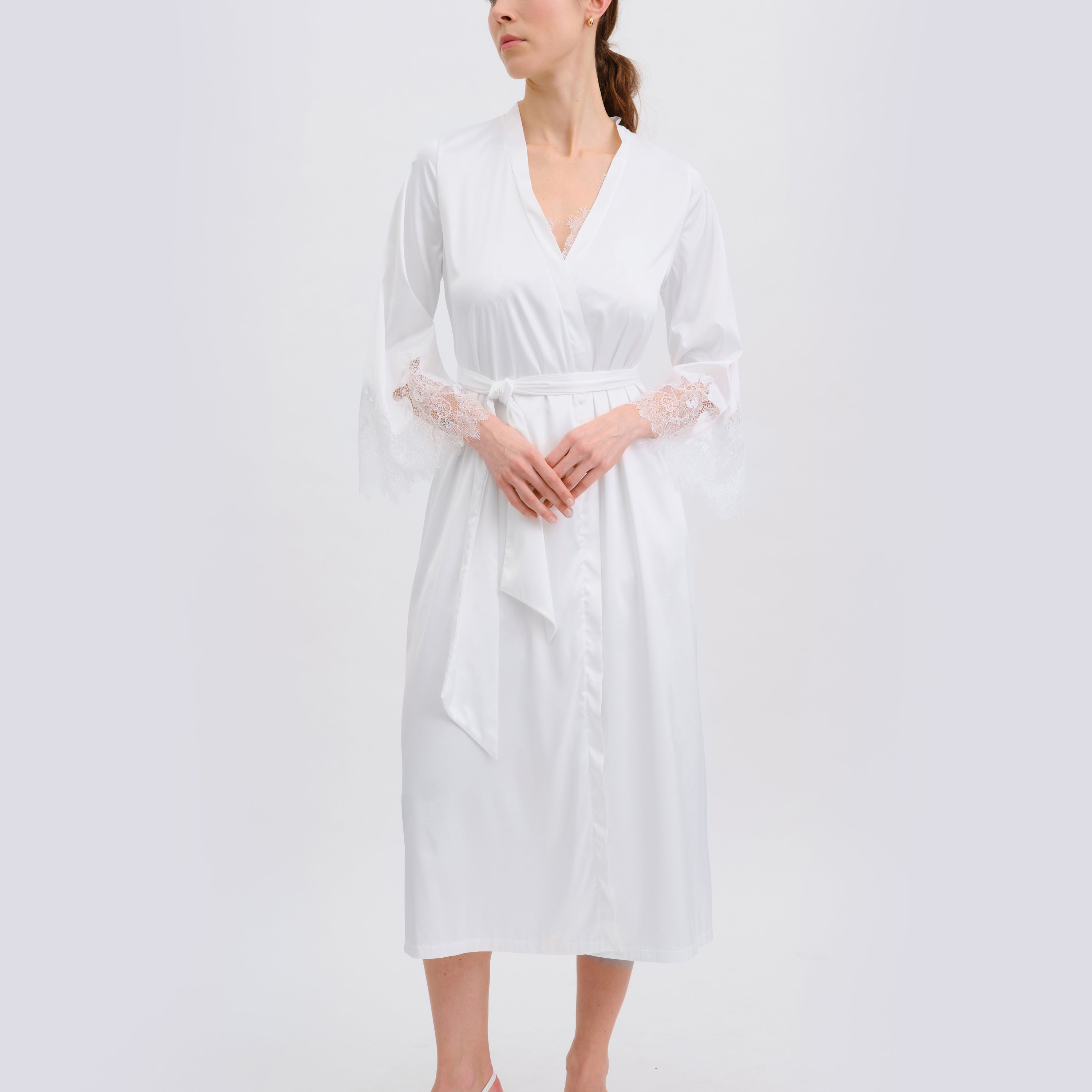 S03402white.jpg