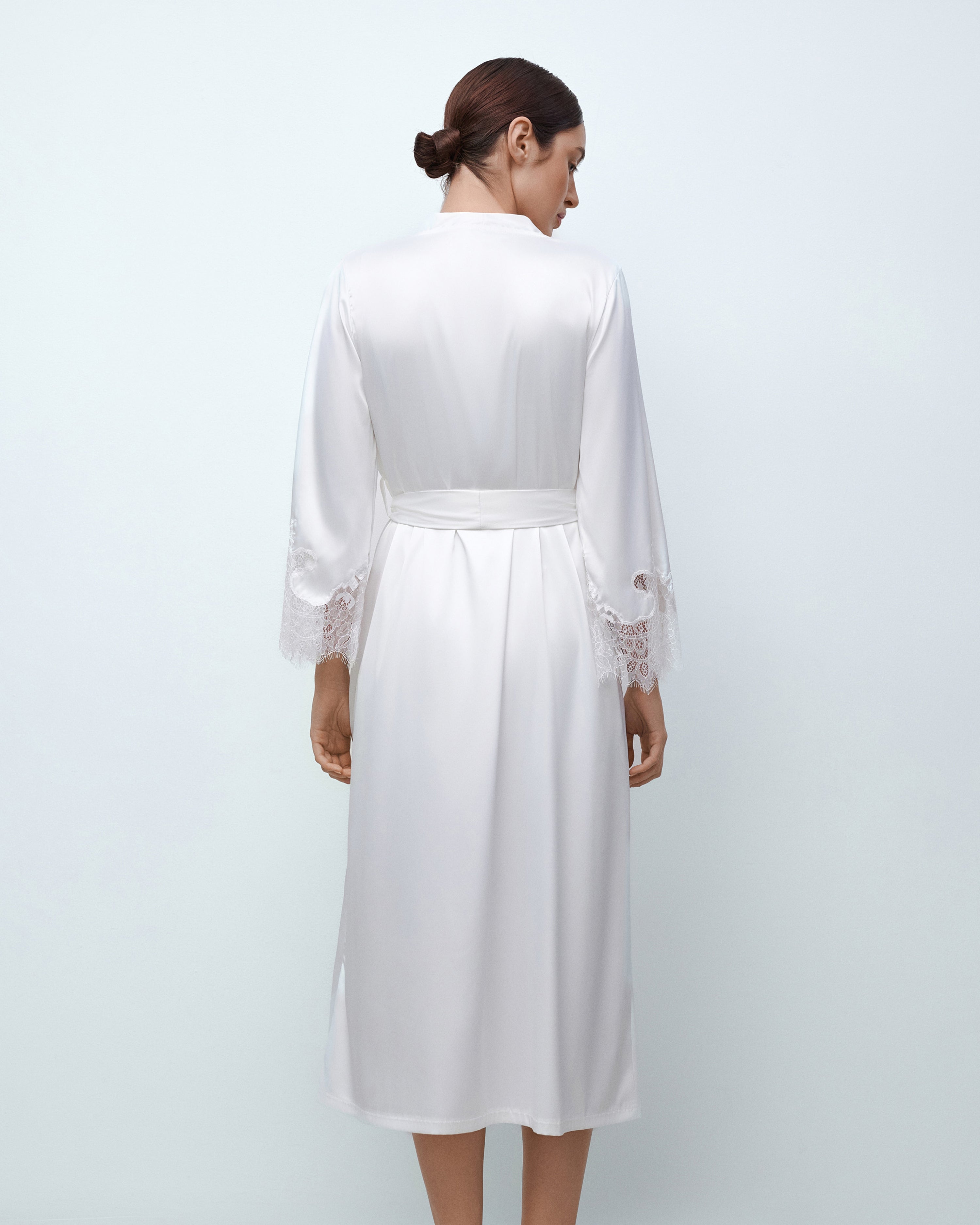 Satin long Robe S03402 white