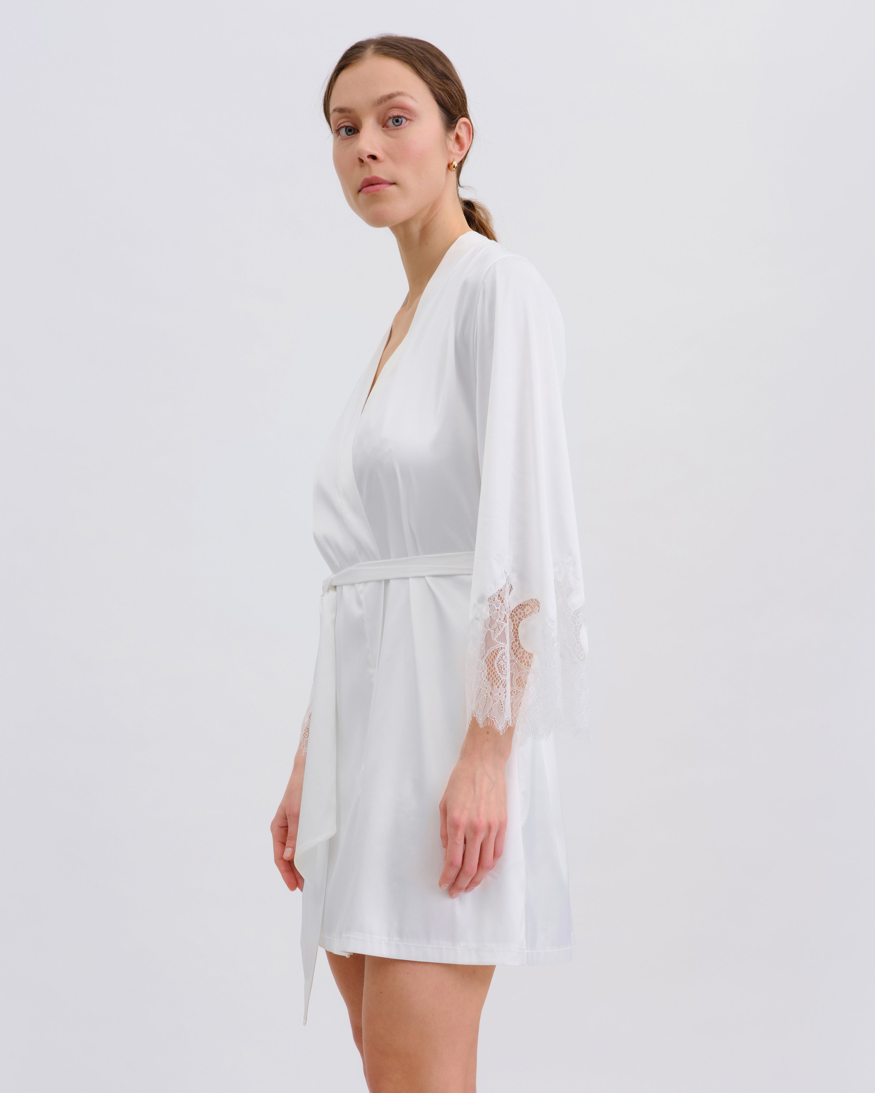 Satin mini Robe S03423 white